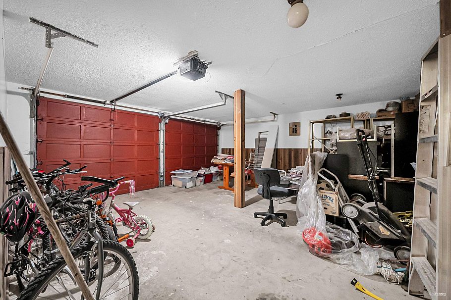 2843 W 22nd Avenue Vancouver, BC - 29