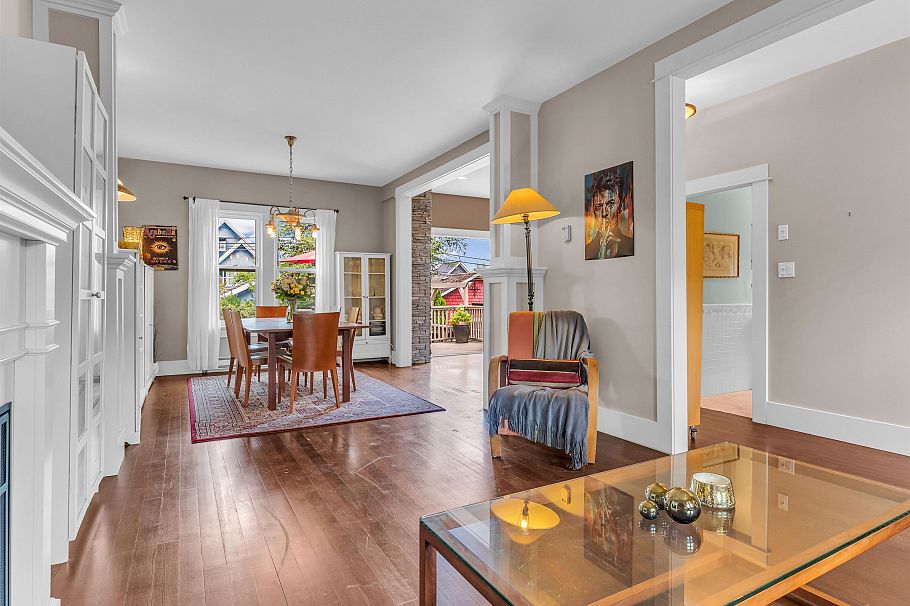 251 E 21st Avenue Vancouver, BC - 6