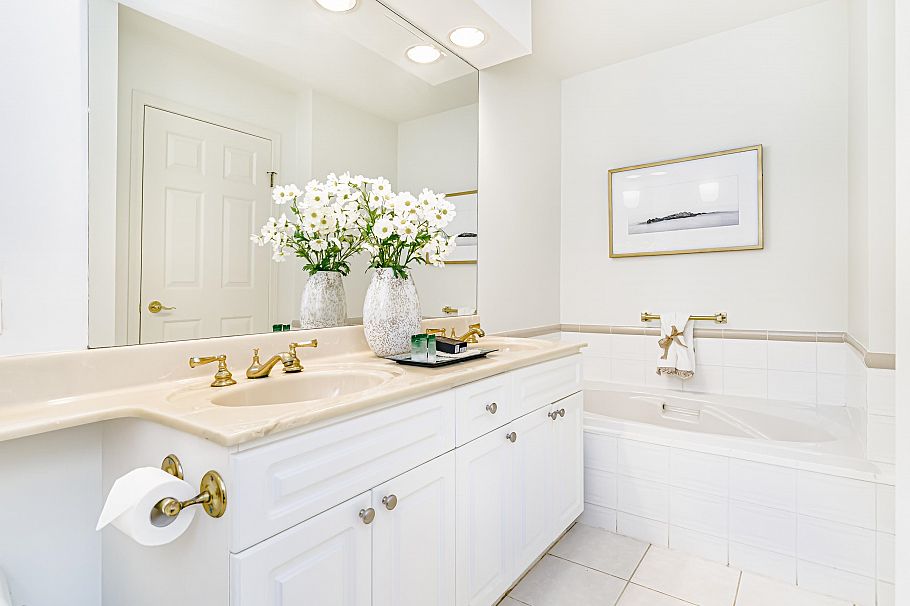 213 5835 Hampton Place Vancouver, BC - 17