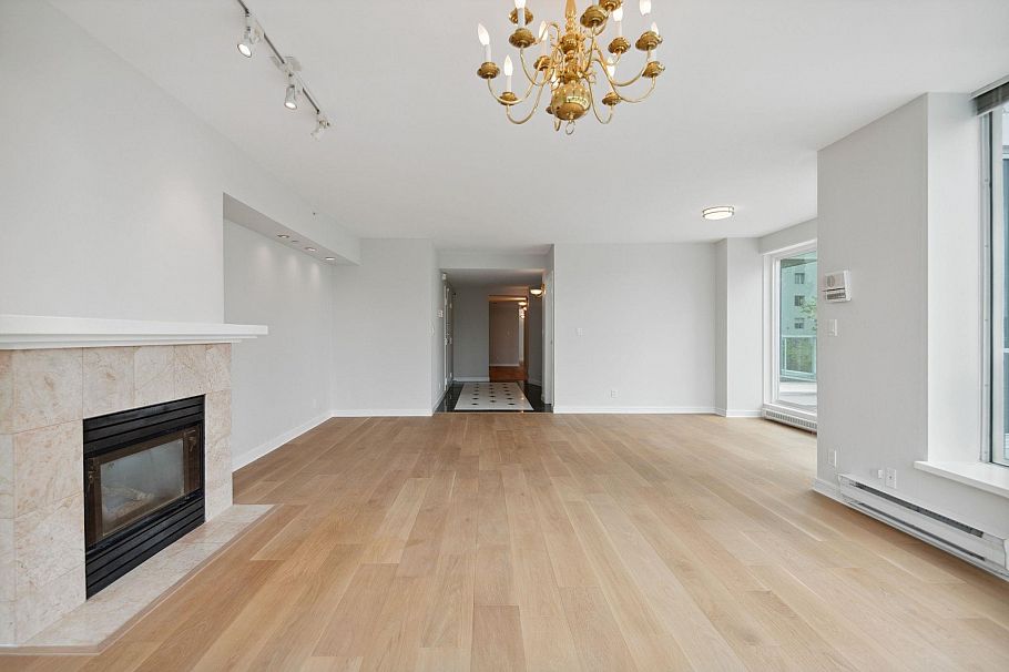 5A 1403 Beach Avenue Vancouver, BC - 14