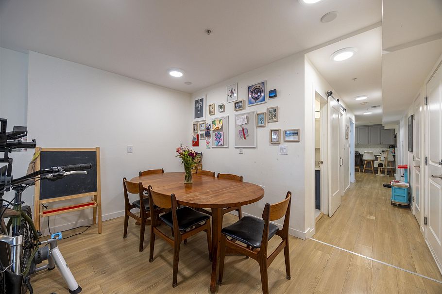 4198 St. George Street Vancouver, BC - 11