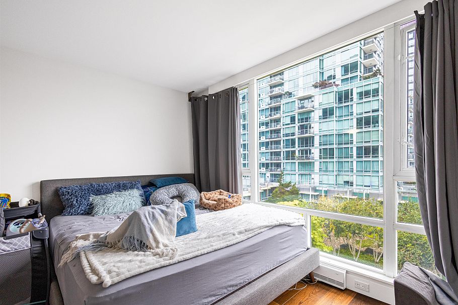 407 499 Broughton Street Vancouver, BC - 9