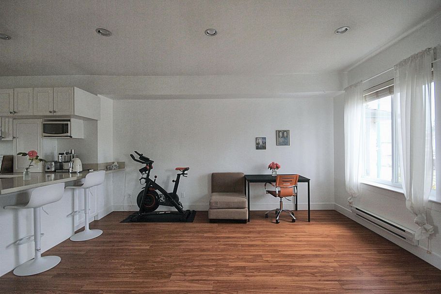 112 E King Edward Avenue Vancouver, BC - 6