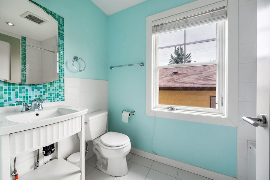 3772 W 19th Avenue Vancouver, BC - 12