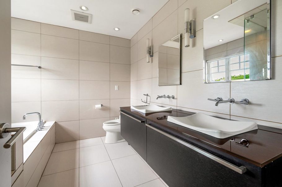 3772 W 19th Avenue Vancouver, BC - 15