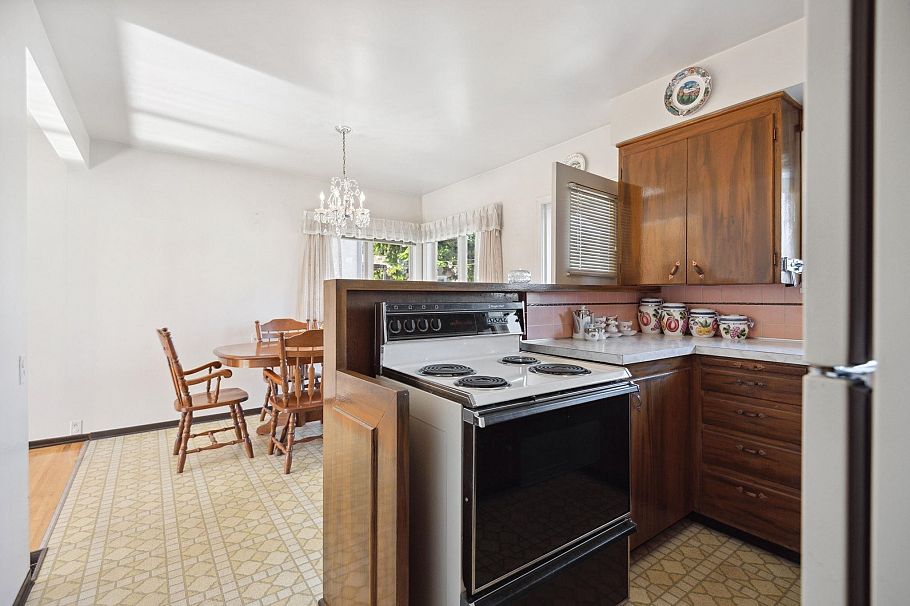 4262 Dumfries Street Vancouver, BC - 14