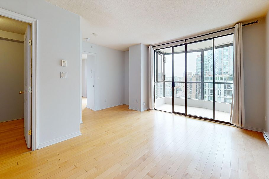 2007 1189 Howe Street Vancouver, BC - 14