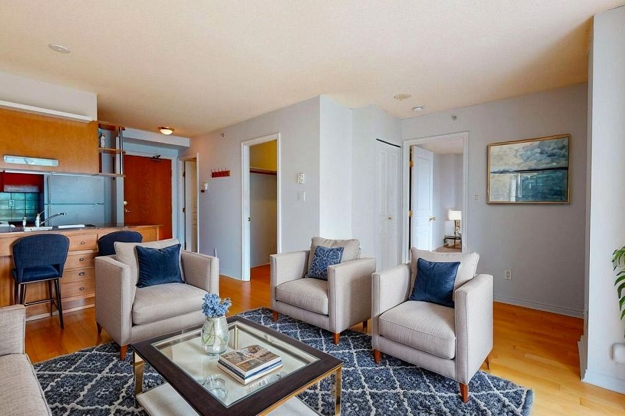 2007 1189 Howe Street Vancouver, BC - 4