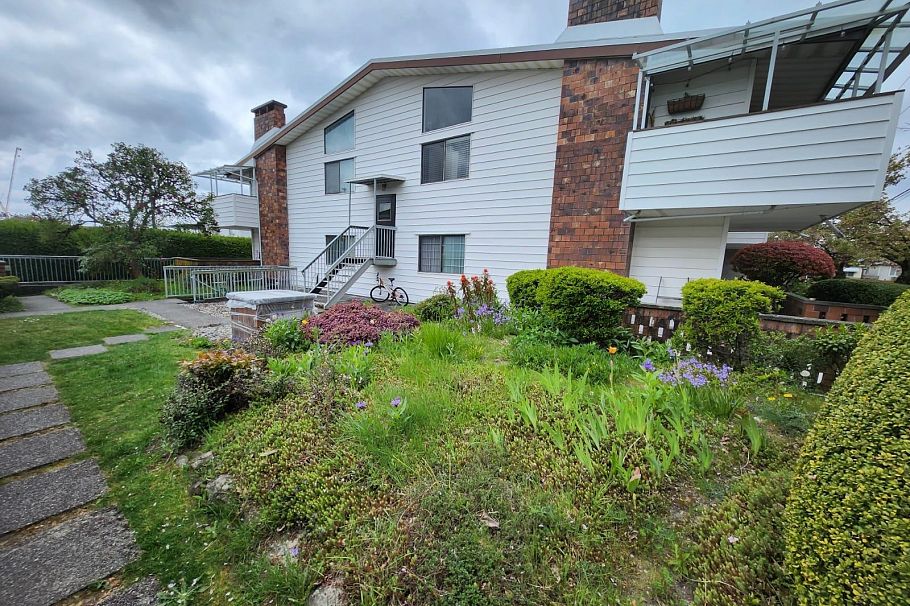 106 6904 Fraser Street Vancouver, BC - 3