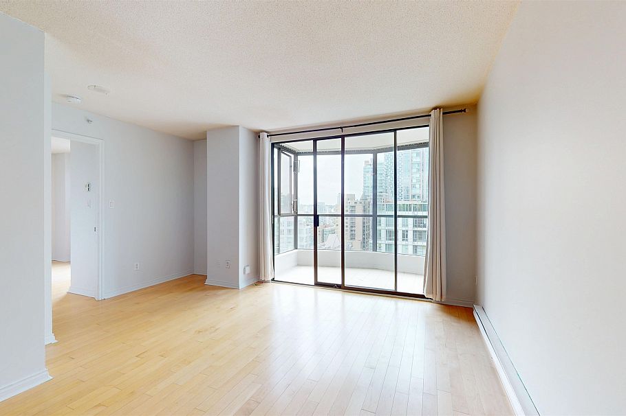 2007 1189 Howe Street Vancouver, BC - 15