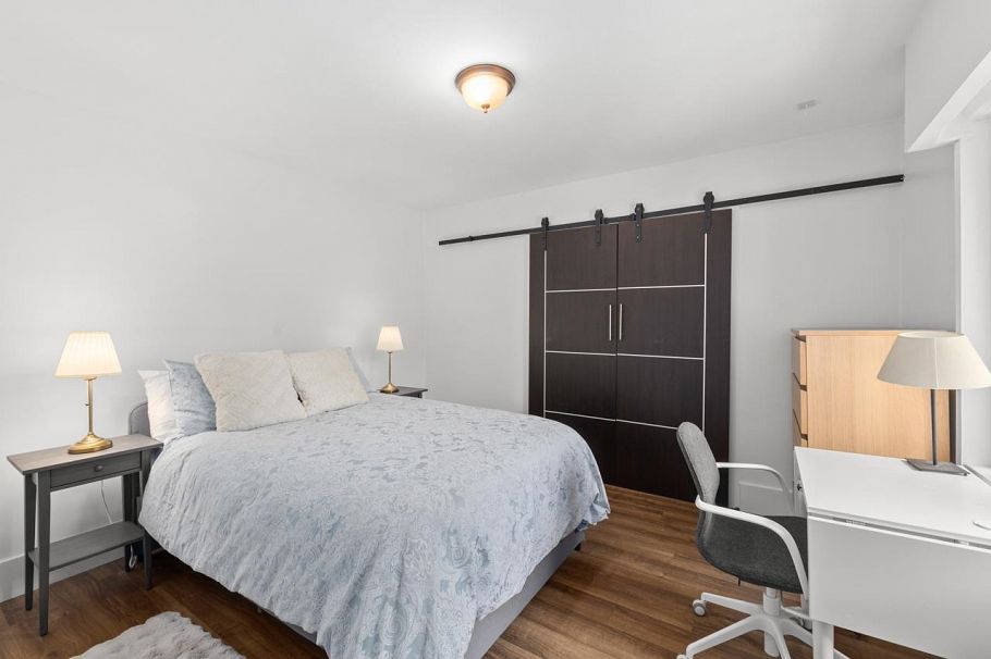 1128 E 24th Avenue Vancouver, BC - 8