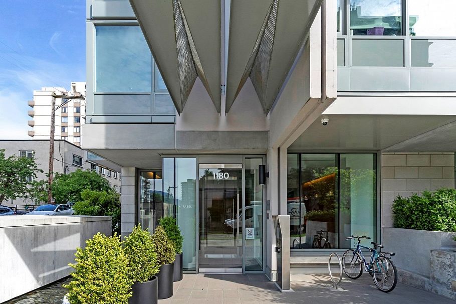 605 1180 Broughton Street Vancouver, BC - 18