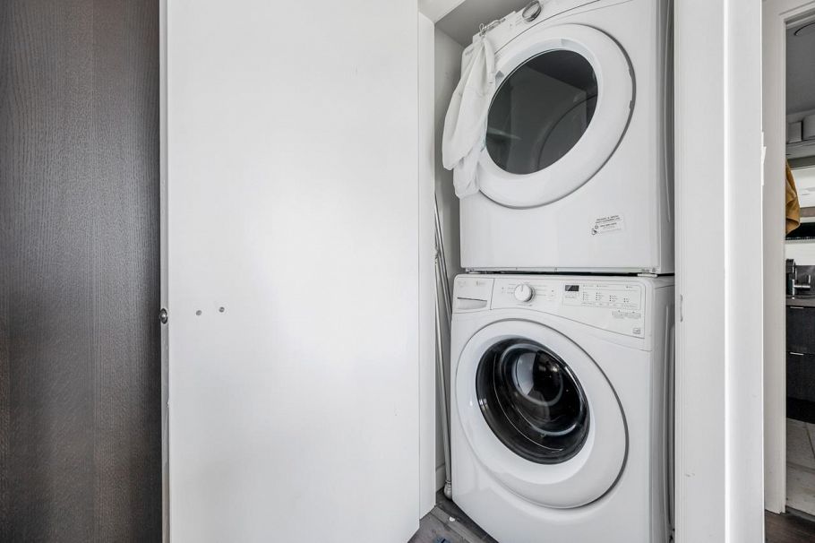 408 8238 Lord Street Vancouver, BC - 9