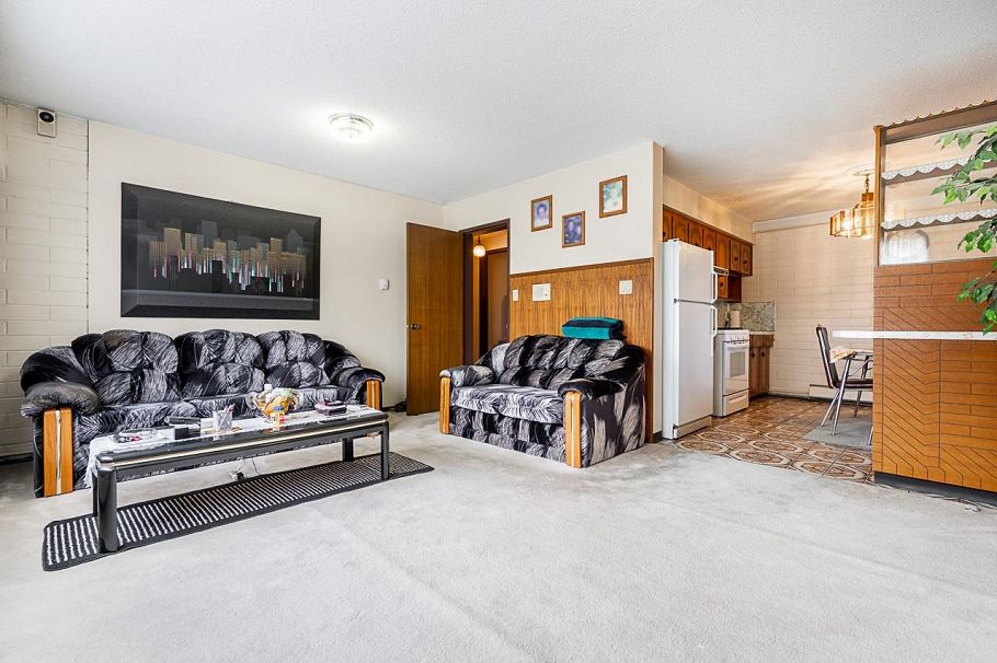 1415 Salsbury Drive Vancouver, BC - 11