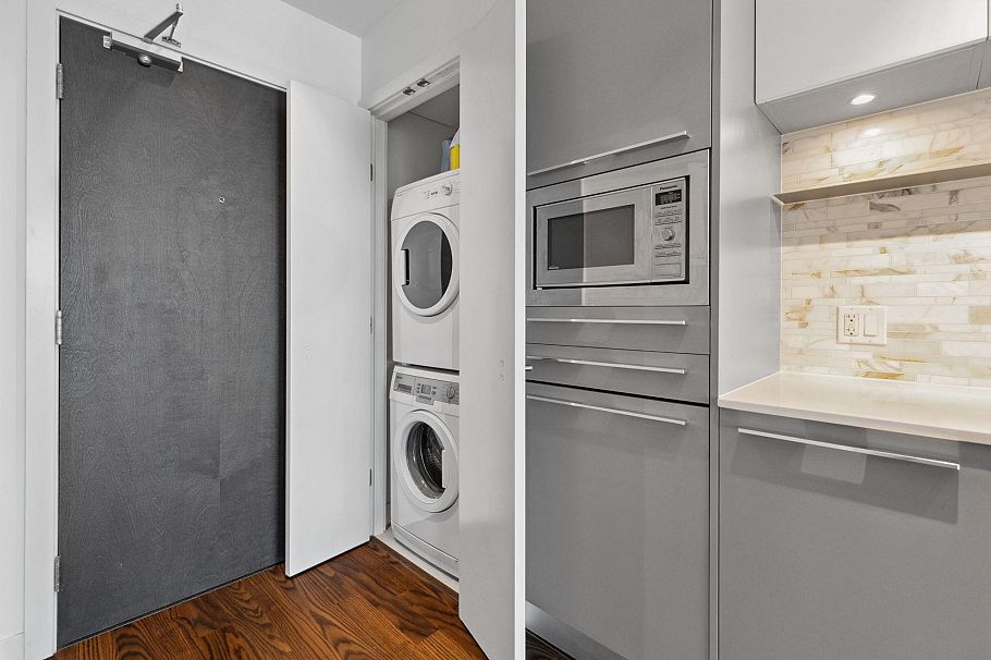 3003 8131 Nunavut Lane Vancouver, BC - 15