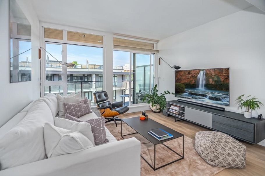 605 5085 Main Street Vancouver, BC - 2