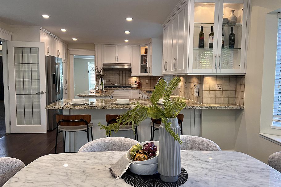 2508 W 34th Avenue Vancouver, BC - 13