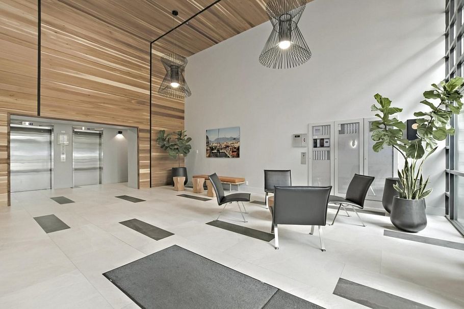 803 1159 Main Street Vancouver, BC - 1