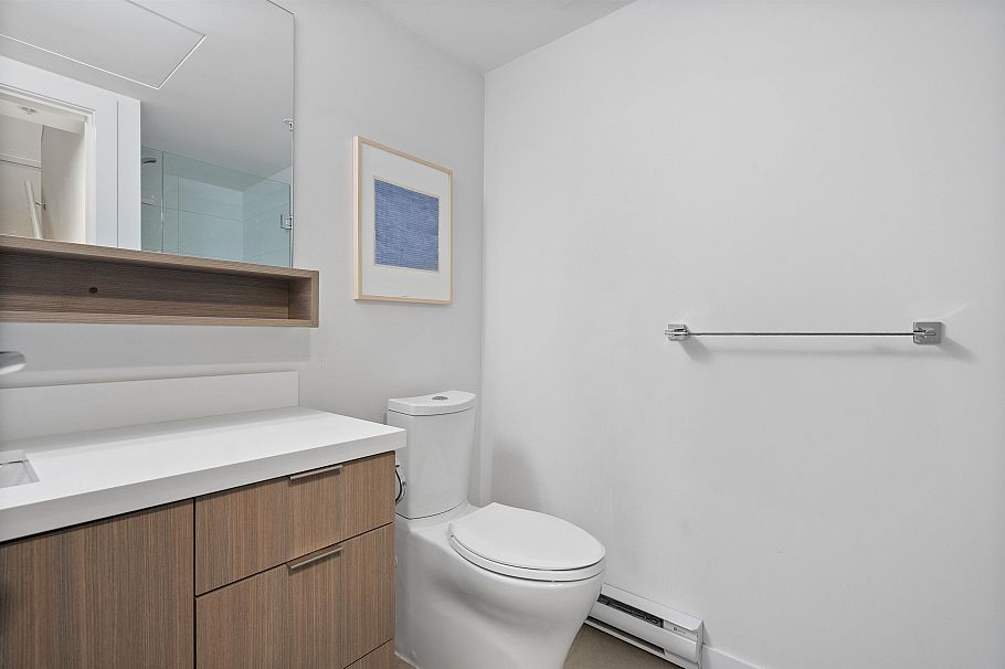 355 E 16th Avenue Vancouver, BC - 23