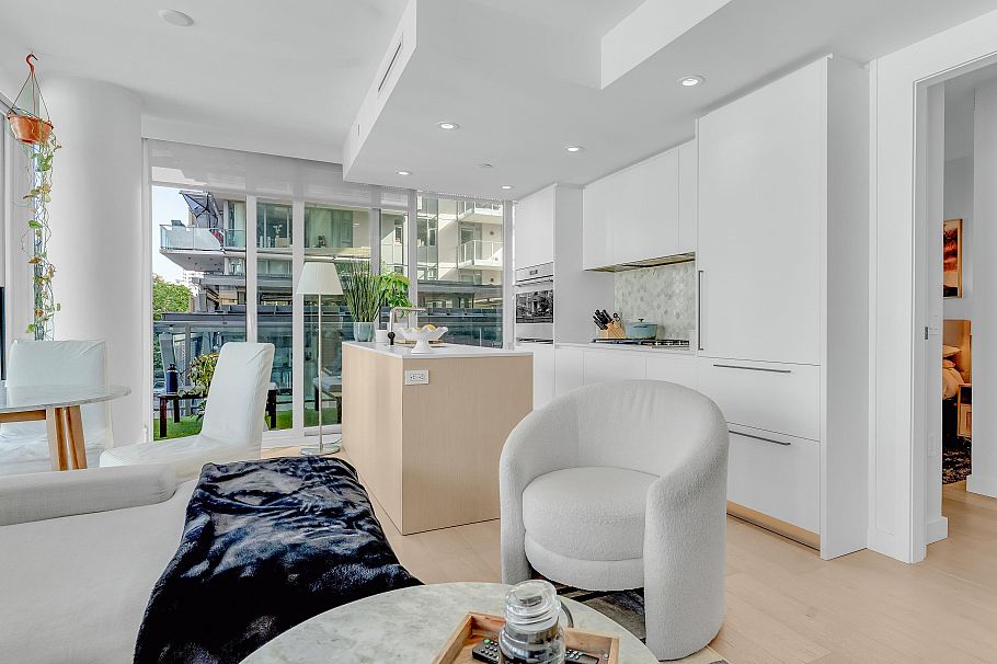 605 1180 Broughton Street Vancouver, BC - 6