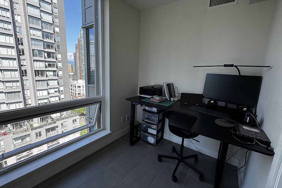 1705 1055 Richards Street Vancouver, BC - 8