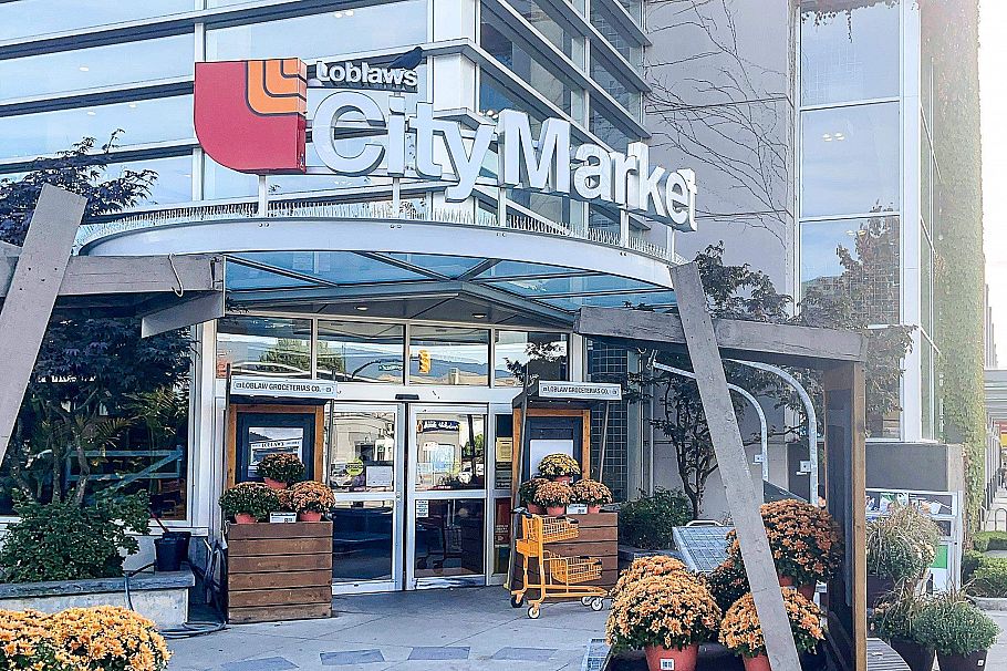 403 121 W 16th Street North Vancouver, BC - 35