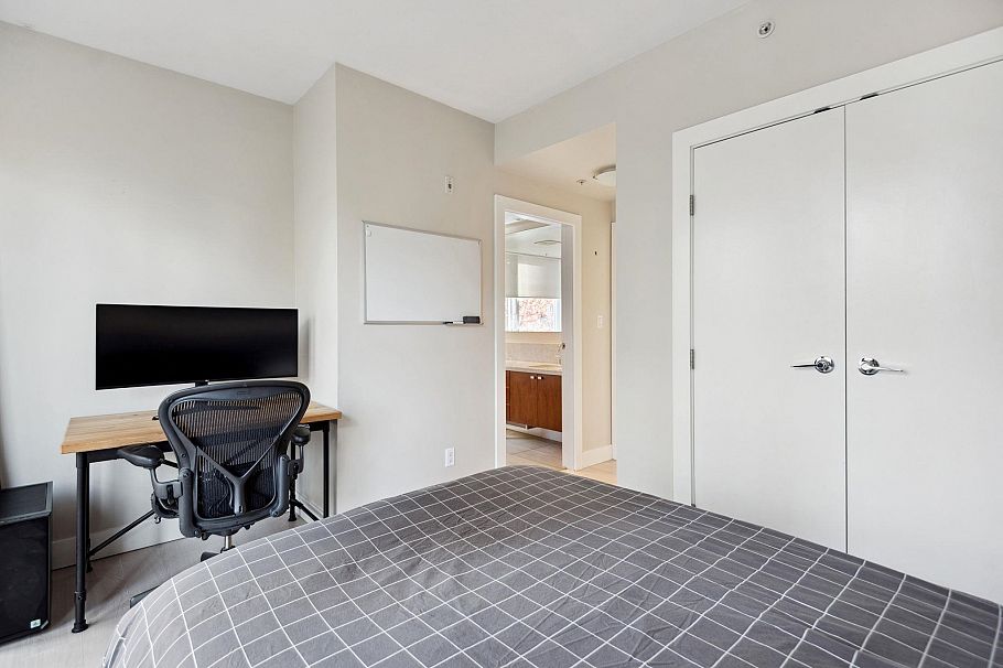 104 6080 Iona Drive Vancouver, BC - 18