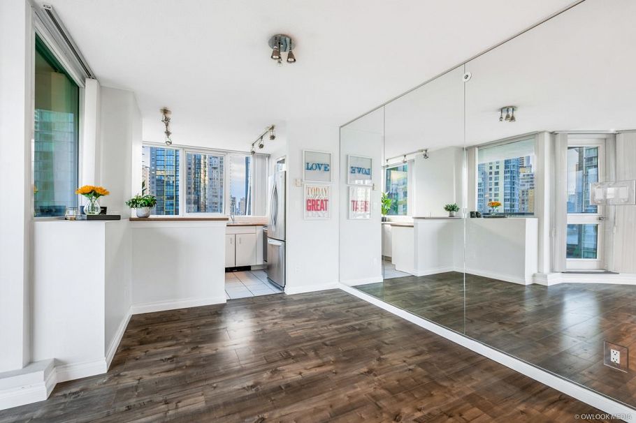 1806 588 Broughton Street Vancouver, BC - 17