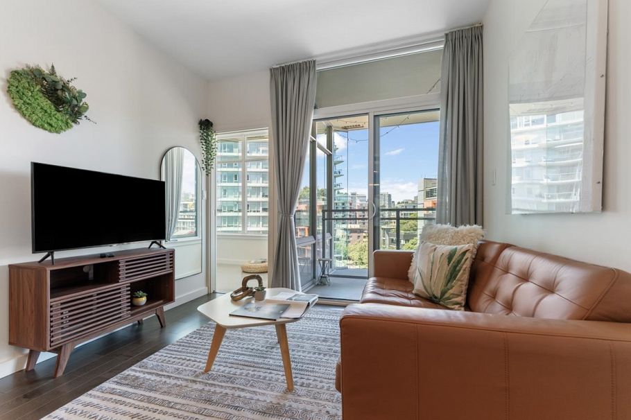 905 88 W 1st Avenue Vancouver, BC - 4