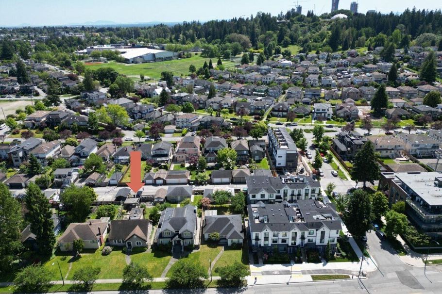 158 W King Edward Avenue Vancouver, BC - 11