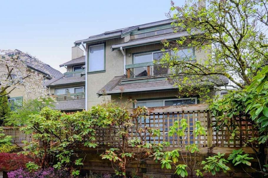 2136 Eastern Avenue North Vancouver, BC - 1