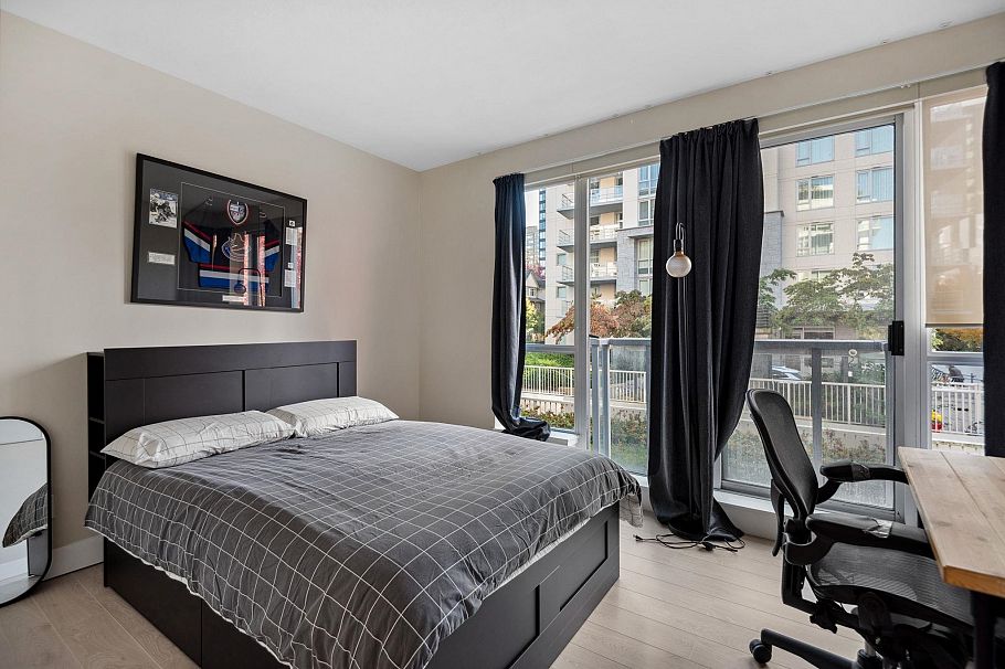 104 6080 Iona Drive Vancouver, BC - 16