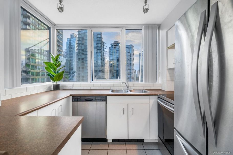 1806 588 Broughton Street Vancouver, BC - 8