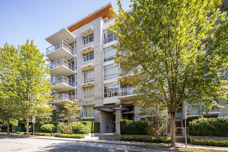 104 6080 Iona Drive Vancouver, BC - 2