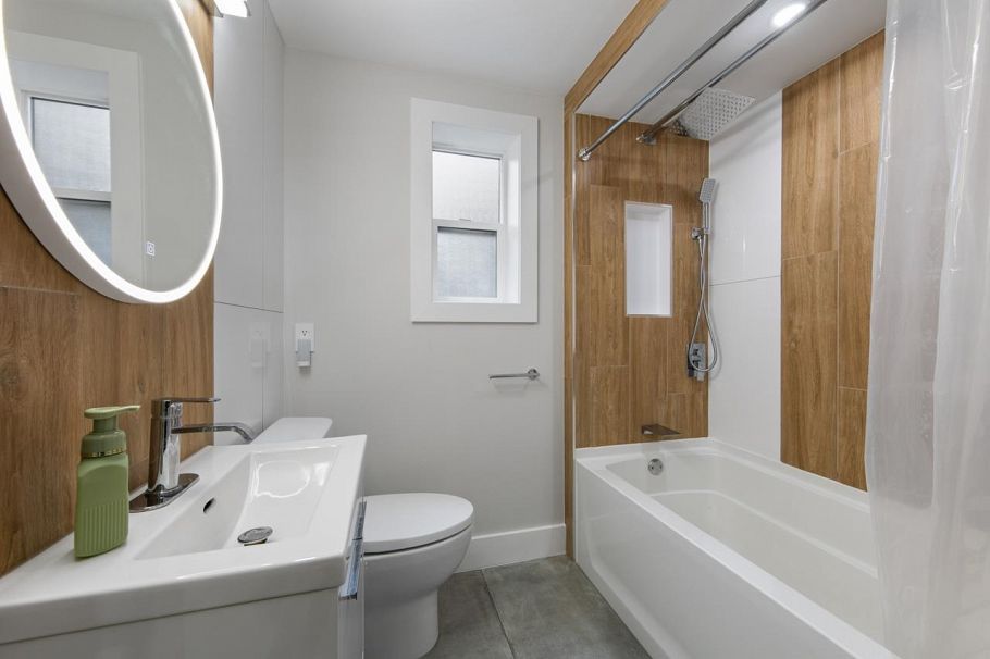 4491 Primrose Lane North Vancouver, BC - 21