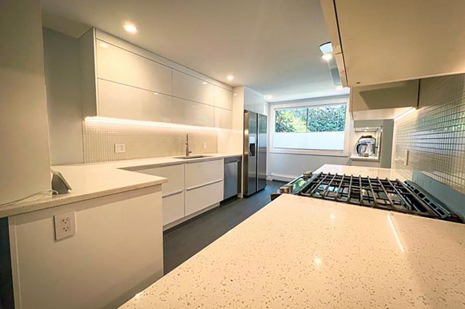 103 555 W 28th Street North Vancouver, BC - 6