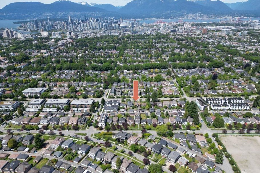 158 W King Edward Avenue Vancouver, BC - 15