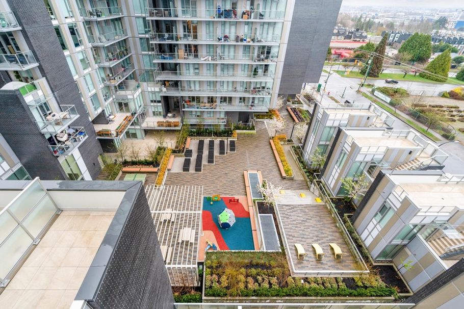 802 7418 Paulson Street Vancouver, BC - 2