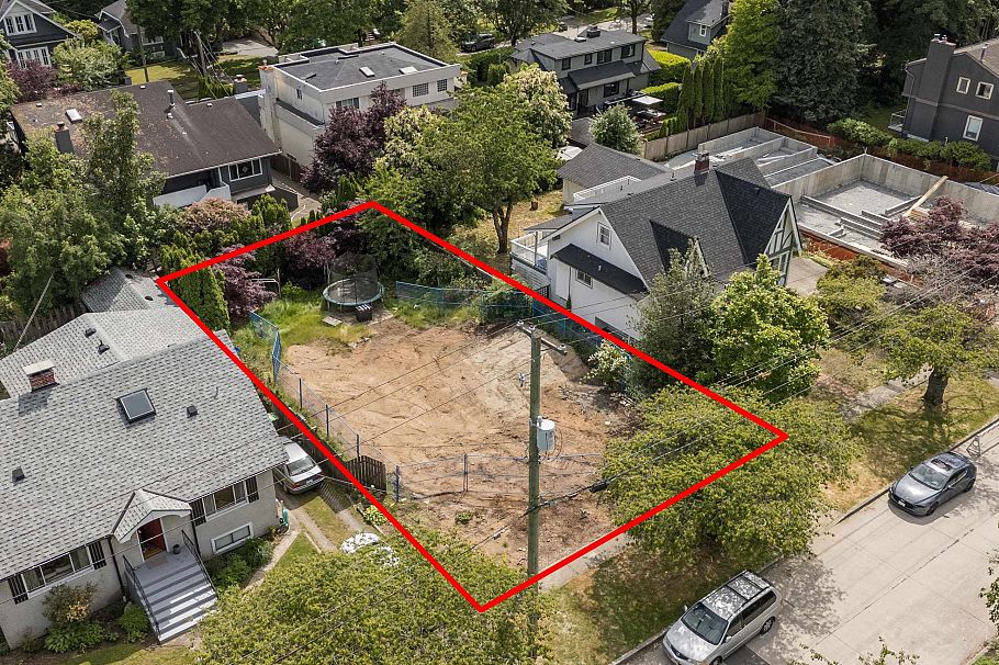 3540 W 39th Avenue Vancouver, BC - 14