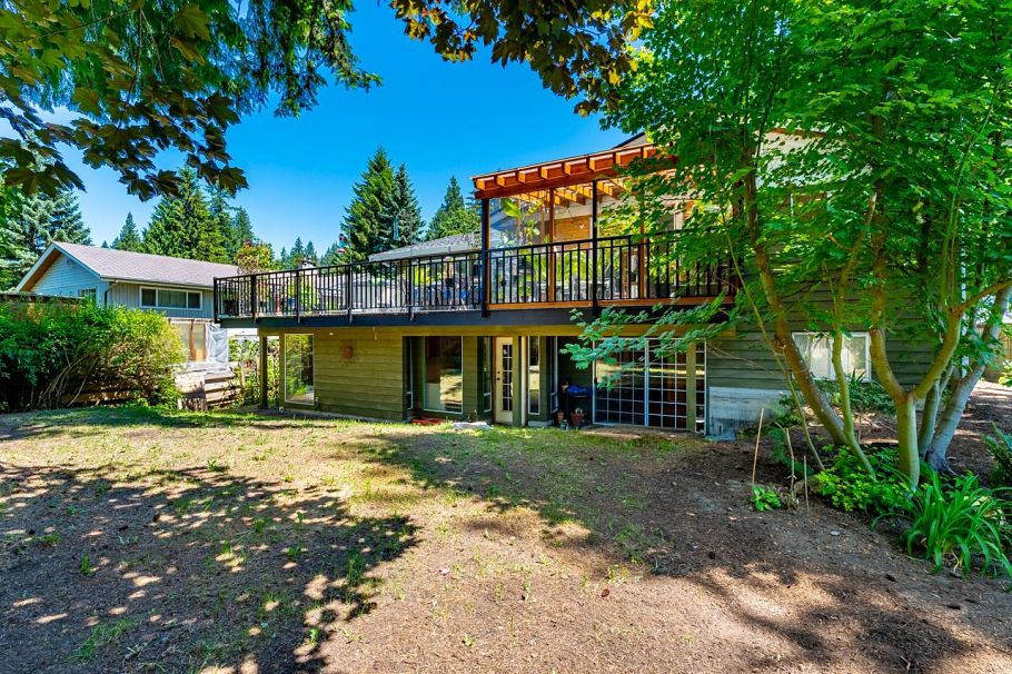 3031 Duval Road North Vancouver, BC - 35