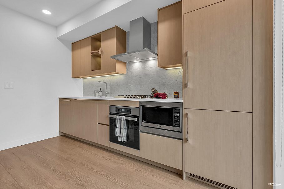 704 89 Nelson Street Vancouver, BC - 8