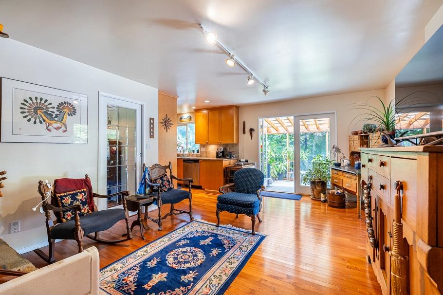 3031 Duval Road North Vancouver, BC - 10