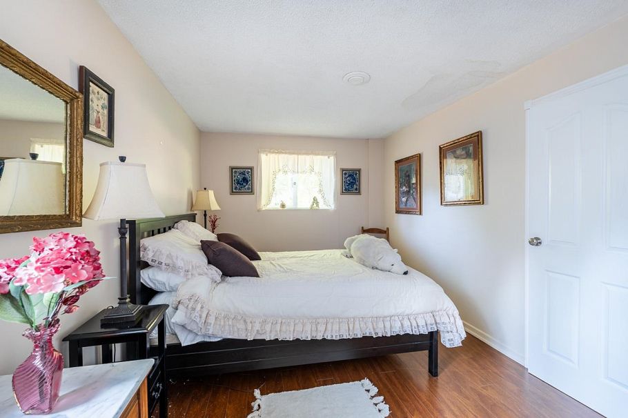 3031 Duval Road North Vancouver, BC - 32