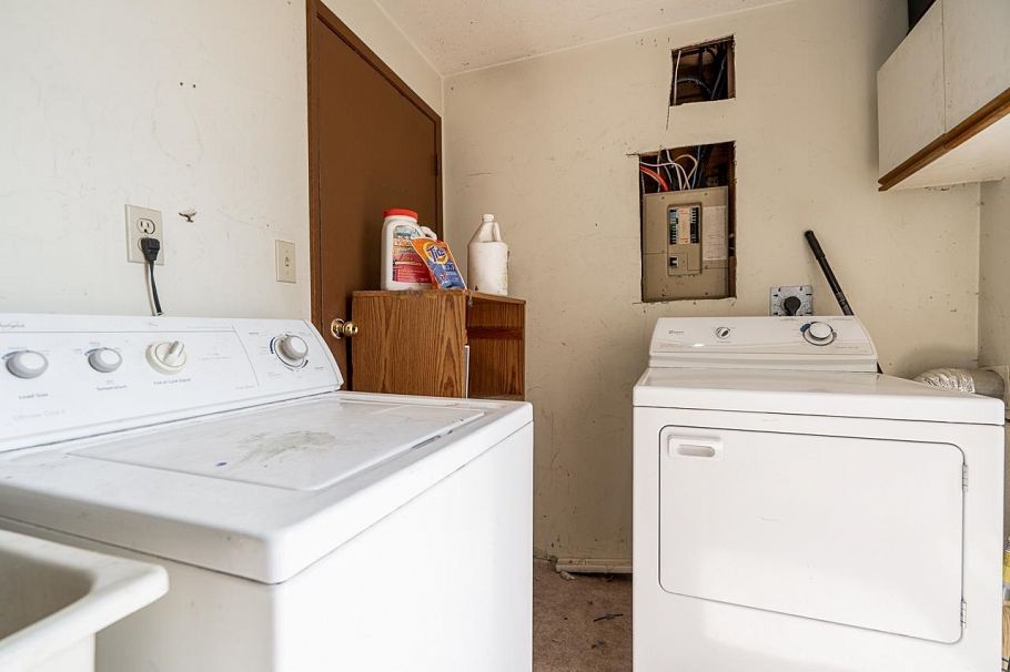 882 E 63rd Avenue Vancouver, BC - 20