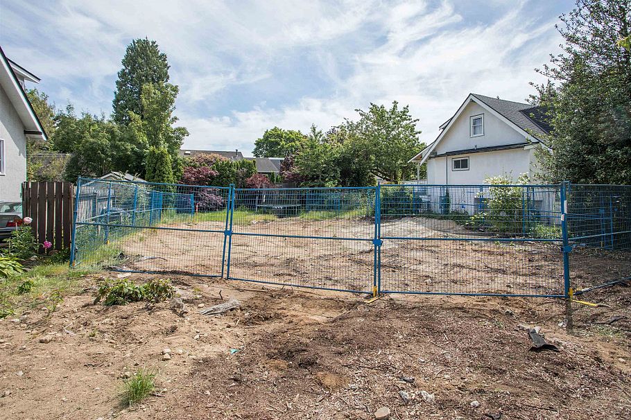 3540 W 39th Avenue Vancouver, BC - 5