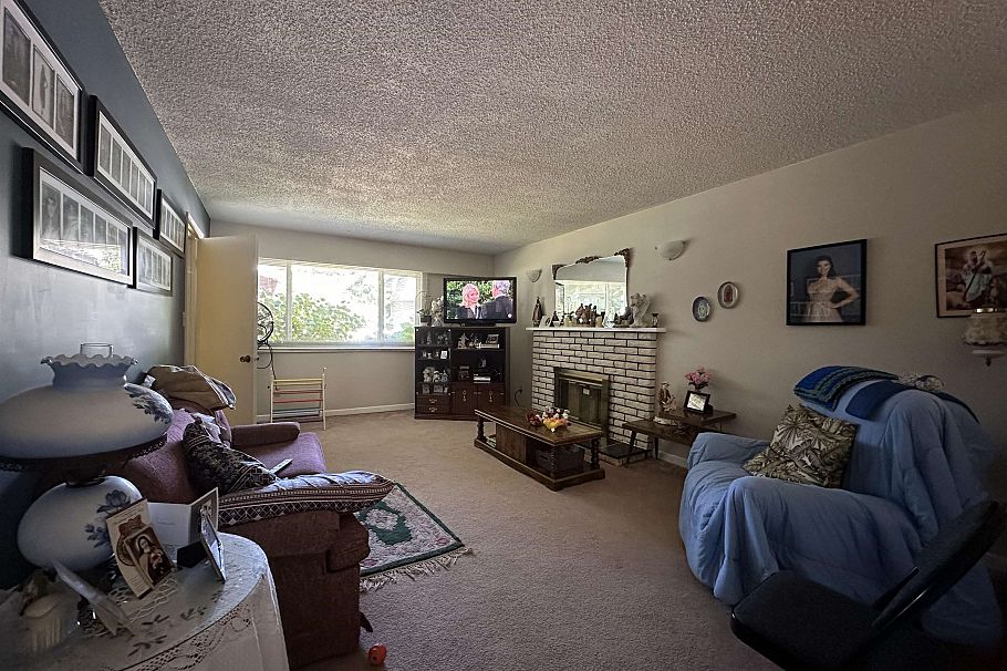 2698 Ward Street Vancouver, BC - 7