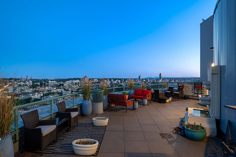 3903 1033 Marinaside Crescent Vancouver, BC - 5