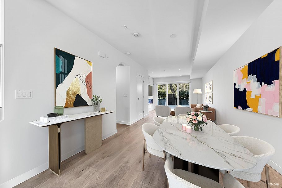 4 1960 Glenaire Drive North Vancouver, BC - 3