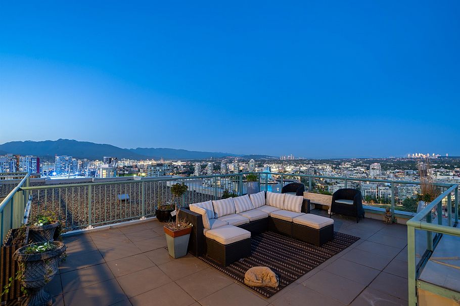 3903 1033 Marinaside Crescent Vancouver, BC - 32