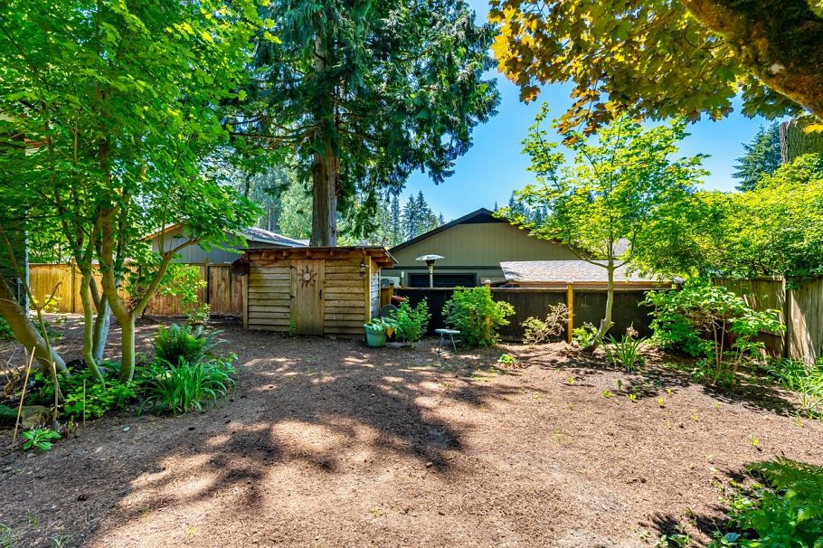 3031 Duval Road North Vancouver, BC - 37